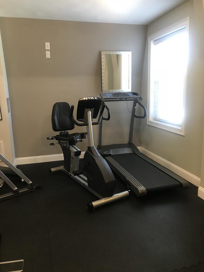 Crescent Suites Hotel Waltham Eksteriør bilde