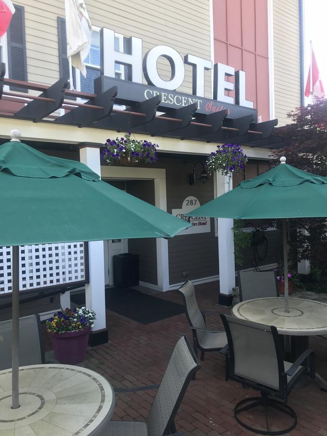 Crescent Suites Hotel Waltham Eksteriør bilde