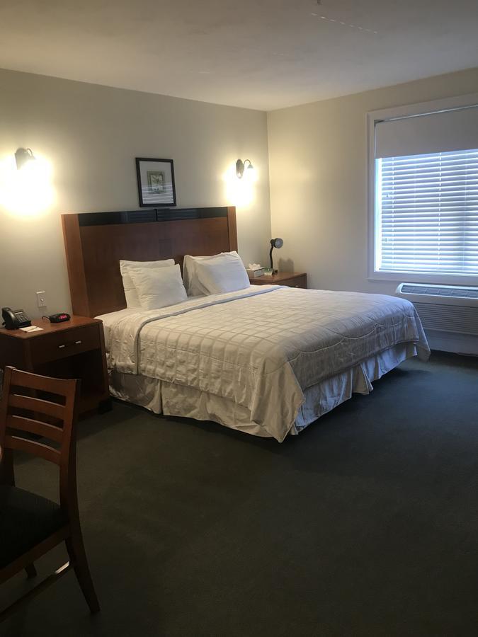 Crescent Suites Hotel Waltham Eksteriør bilde