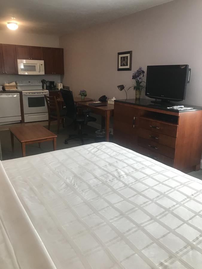 Crescent Suites Hotel Waltham Eksteriør bilde