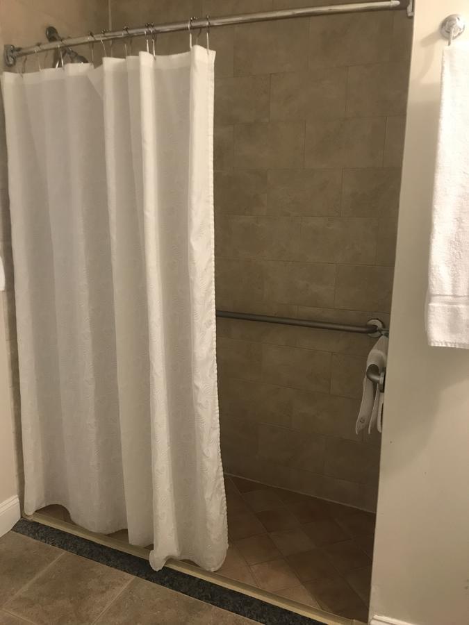 Crescent Suites Hotel Waltham Eksteriør bilde