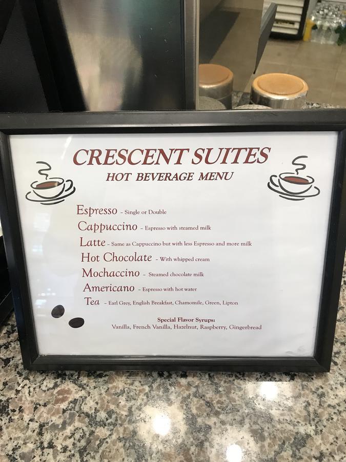 Crescent Suites Hotel Waltham Eksteriør bilde
